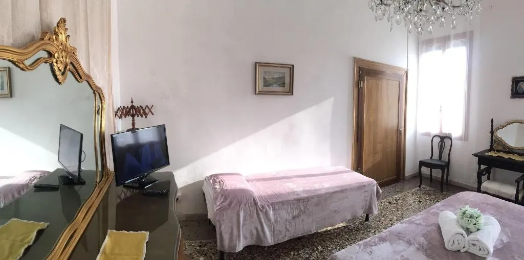 Room, Princess Guest House, Venice