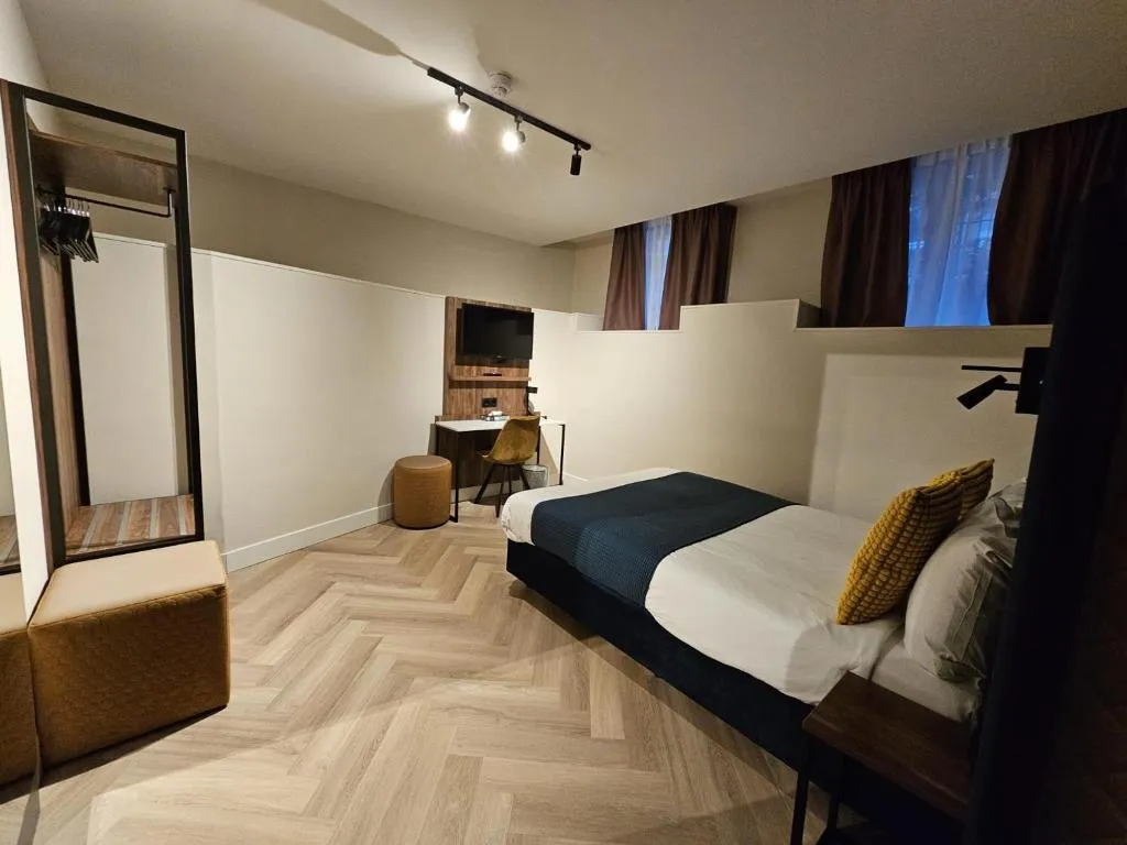 General view, Hotel Washington, Amsterdam