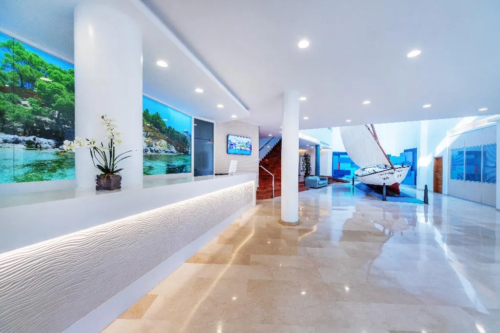 Lobby, Fontanellas Playa, Majorca