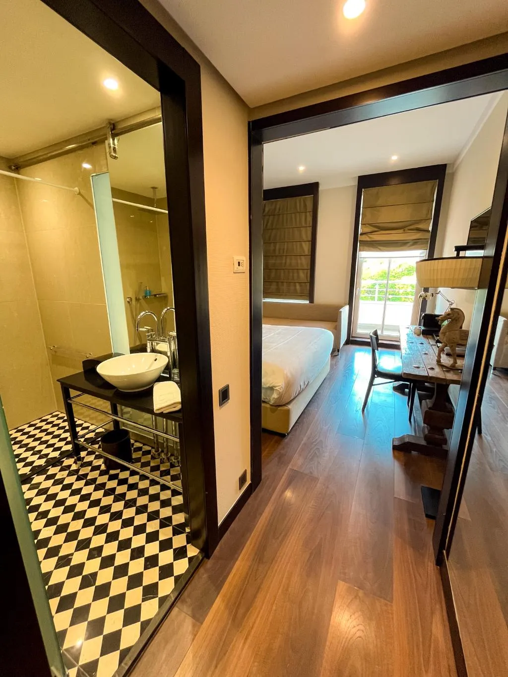 DOUBLE DELUXE WITH BALCONY Room, Quentin Design Berlin Hotel, Berlin