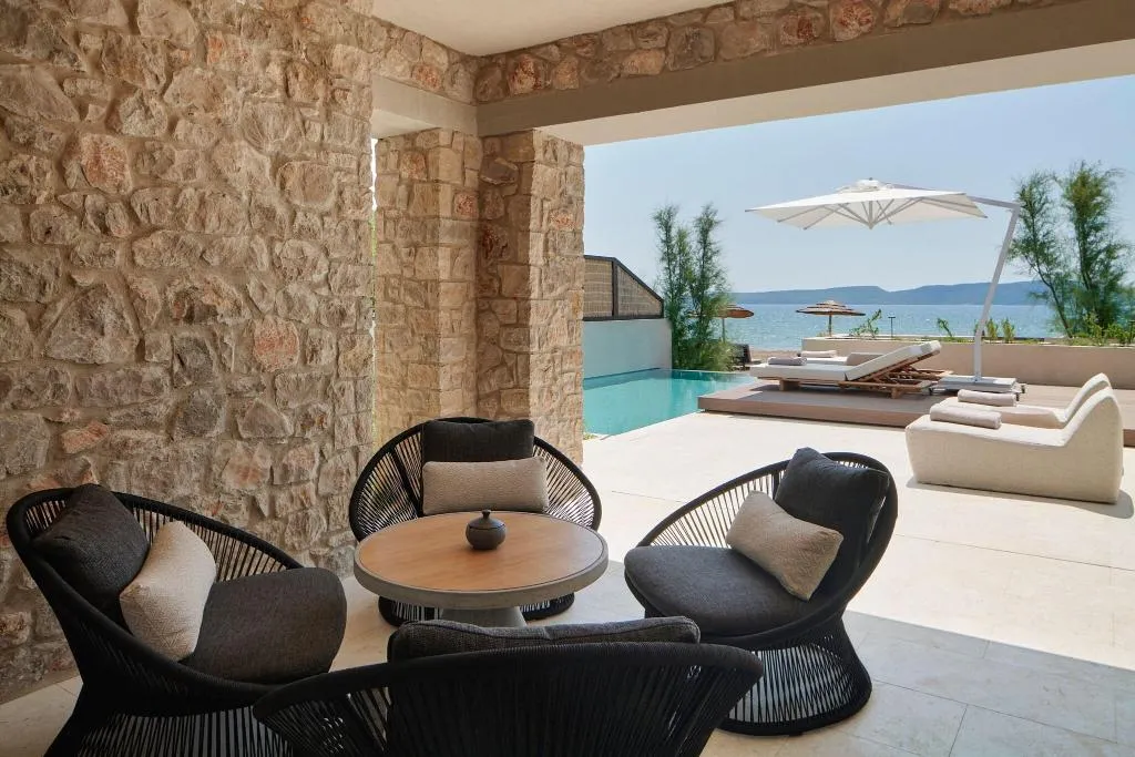 SUITE WITH PRIVATE POOL Room, W Costa Navarino- Adults Only, Kalamata