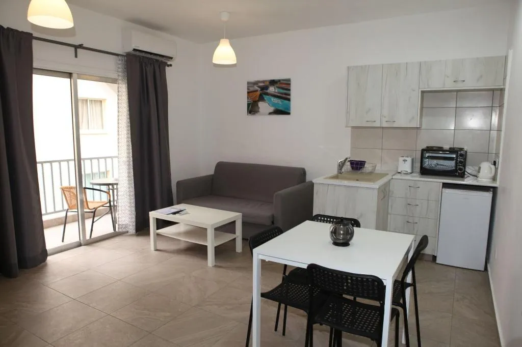 Room, Polyxeni Hotel Apartments, Cyprus
