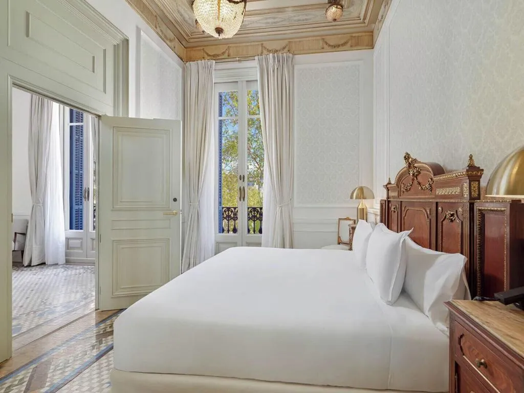 SUITE STANDARD Room, H10 Catalunya Plaza-Boutique Hotel, Barcelona