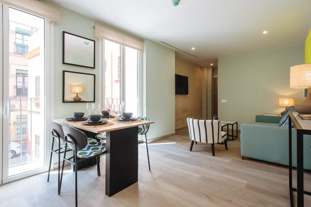 APARTMENT SUPERIOR Room, Sercotel Sevilla Guadalquivir Suites, Seville