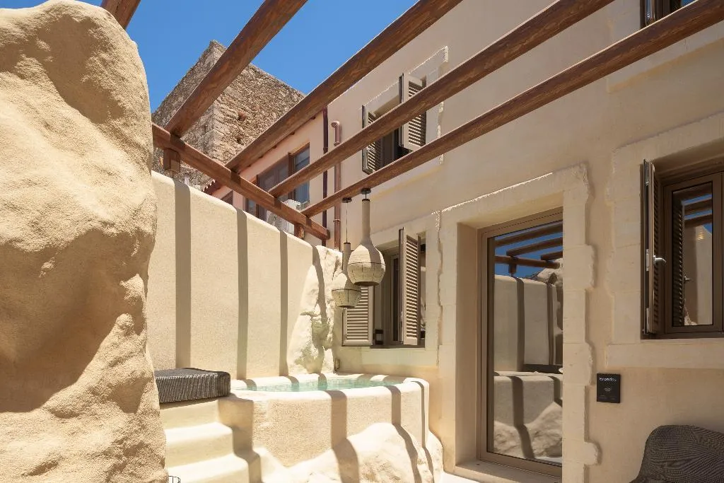 SUITE WITH JACUZZI Room, Manili Boutique Suites & Villas, Crete