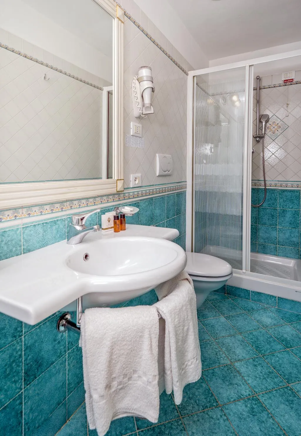 QUADRUPLE BUNK BED Room, La Vue D'Or, Naples