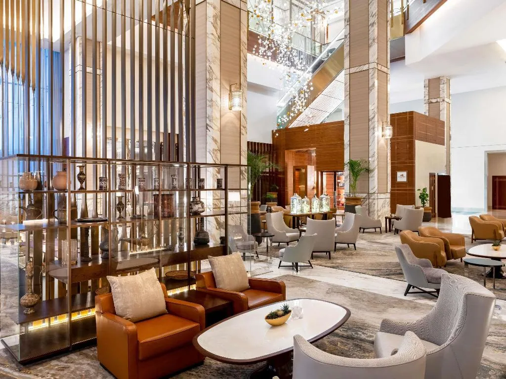 Restaurant, Grand Plaza Mövenpick Media City, Dubai