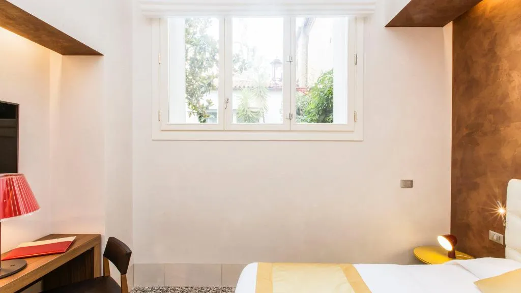 QUADRUPLE ANNEX Room, American Dinesen, Venice
