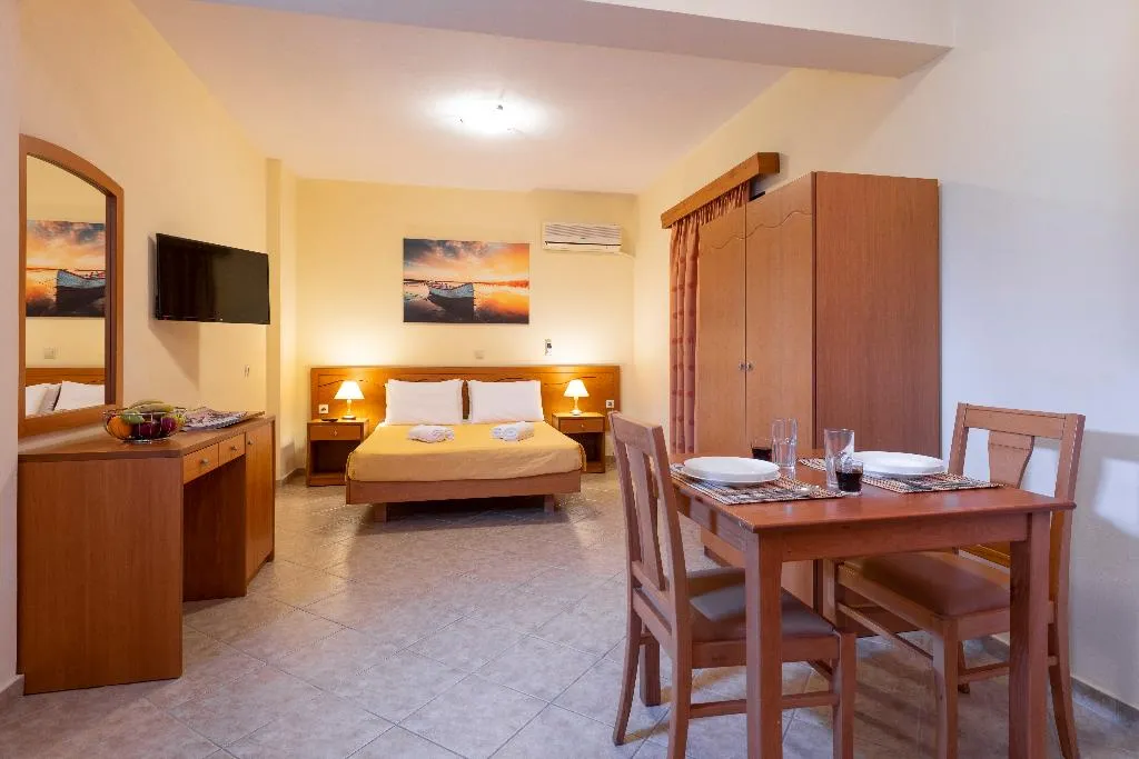 Double or Twin PREMIUM Room, Summer Sun, Kefallinia