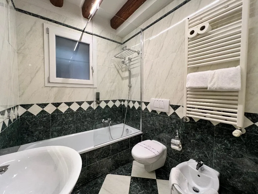 DOUBLE ECONOMY Room, Hotel Ca' Dogaressa, Venice
