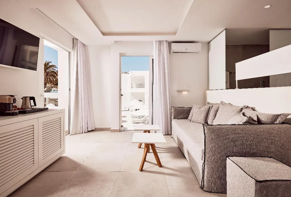 JUNIOR SUITE GARDEN VIEW Room, Kantouni Beach Boutique Hotel, Crete