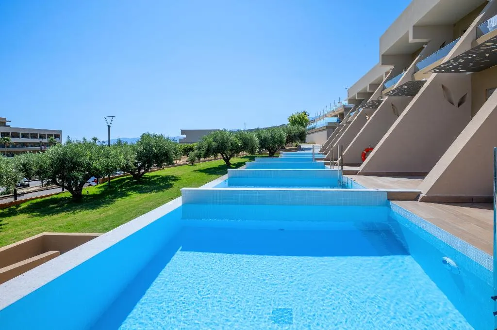 SUITE WITH PRIVATE POOL Room, Royal & Imperial Belvedere Resort, Crete