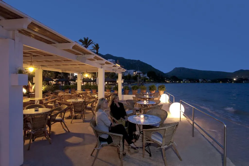 Terrace, Sis Pins, Majorca
