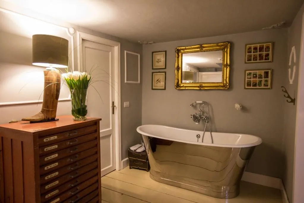 Room, Adastra Suites, Florence