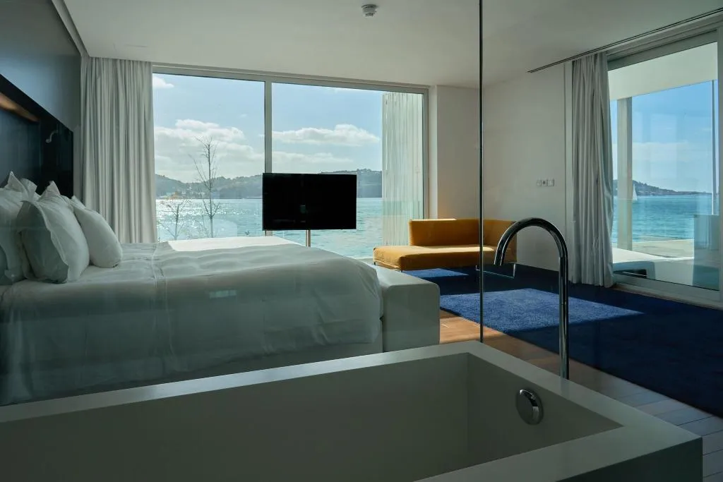 Room, Altis Belem Hotel & Spa, a Member of Design Hotels, Lisbon