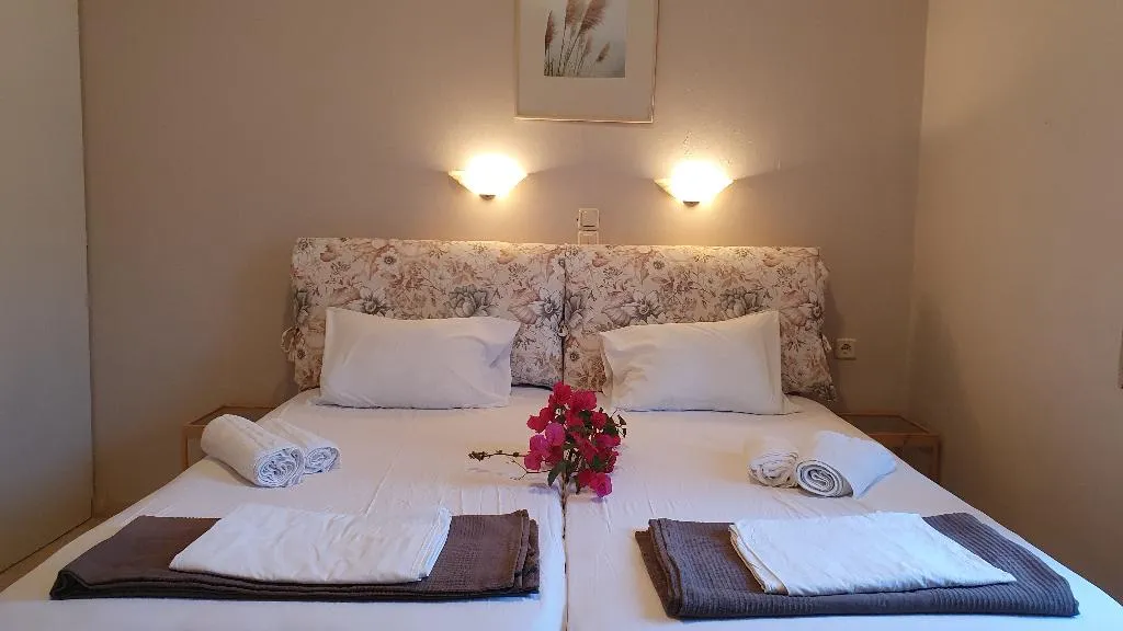Room, Nikas Rooms & Apartments, Kalamata