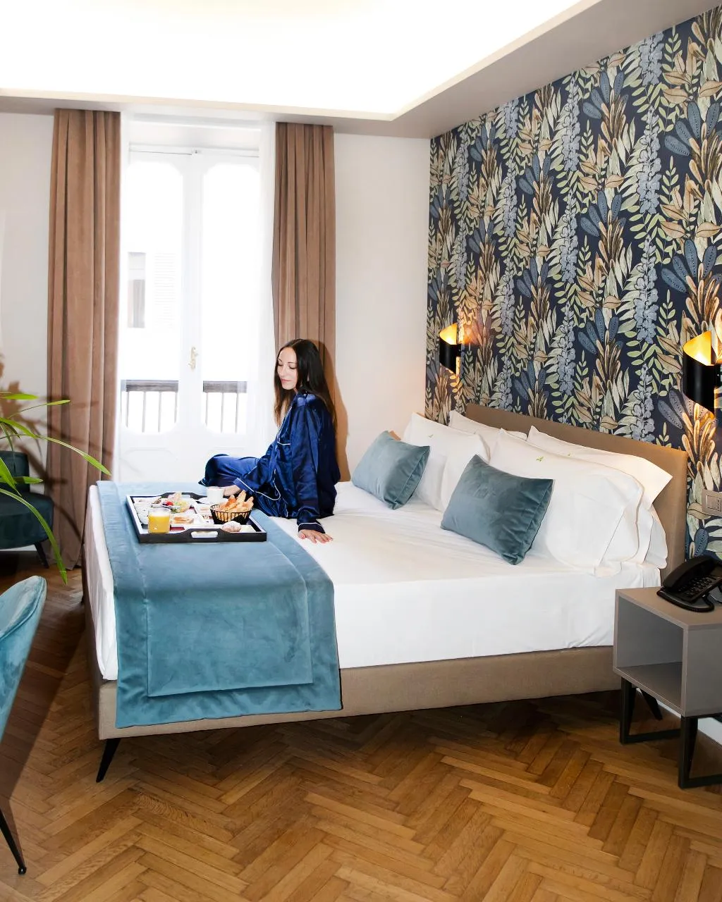DOUBLE DELUXE Room, Caravita, Rome