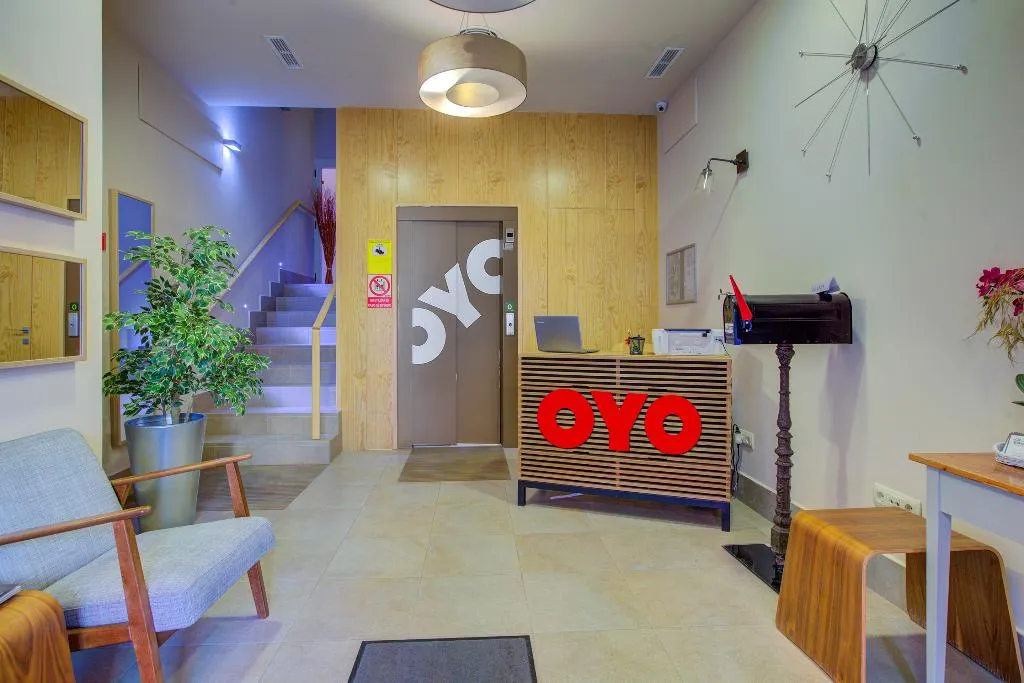 Lobby, OYO Hostal La Chata, Madrid