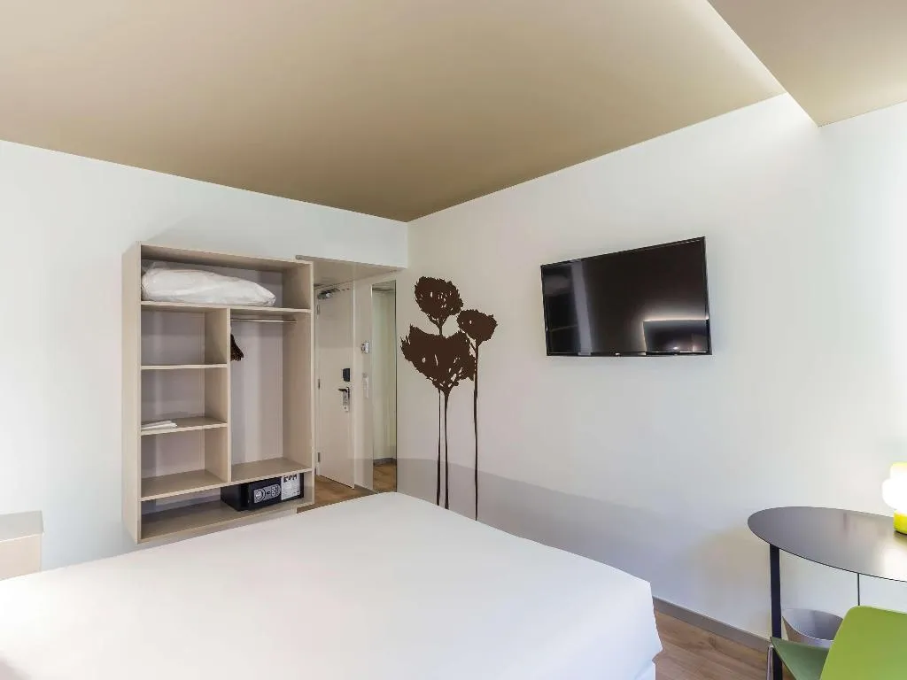 Room, ibis Styles Lisboa Centro Marquês de Pombal, Lisbon