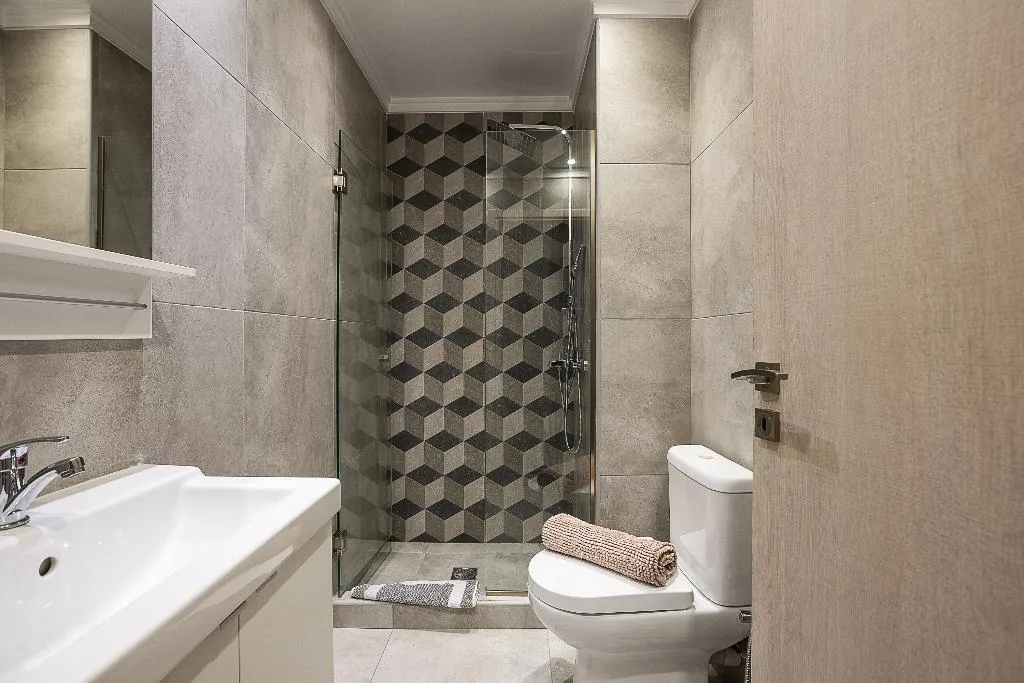 TRIPLE WITH BALCONY Room, Omnia Pagrati Apartments, Athens