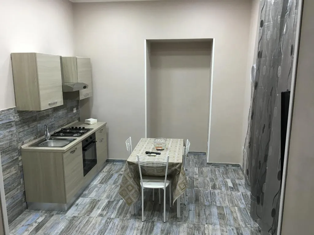 APARTMENT CAPACITY 5 Room, B&B Chez Moi, Naples