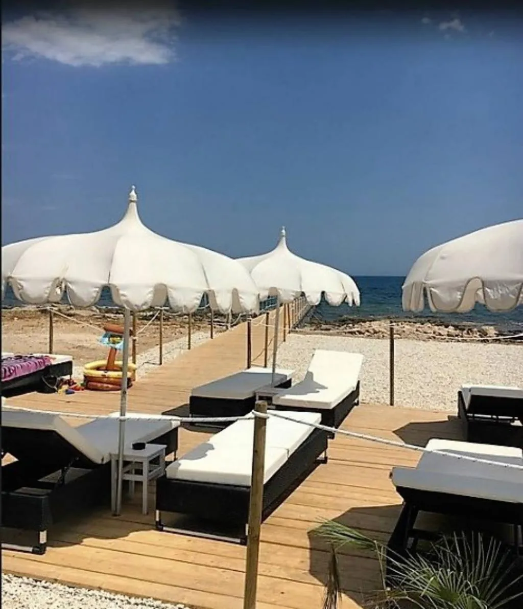 Beach, Hotel Calabernardo Noto Marin, Catania