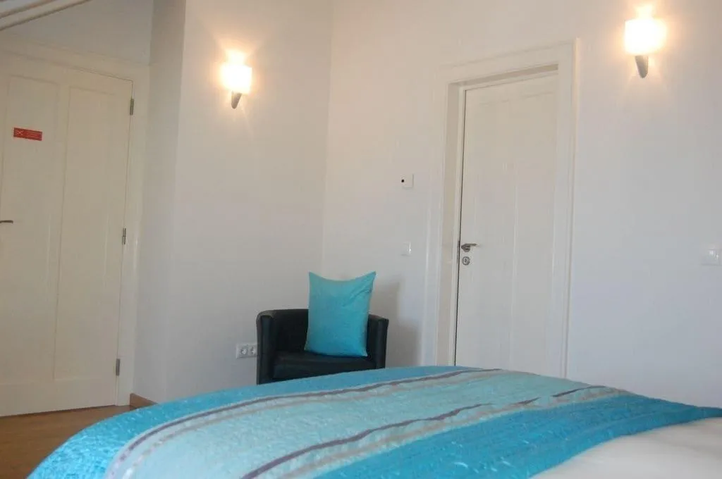 Room, Residence Lagos, Algarve