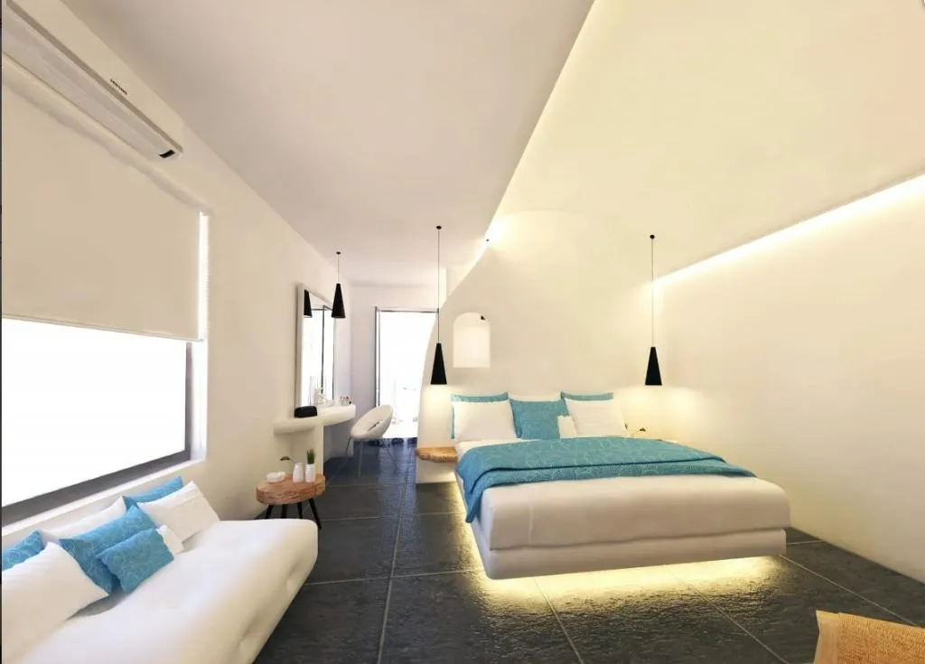 JUNIOR SUITE STANDARD Room, Gianna Suites, Santorini