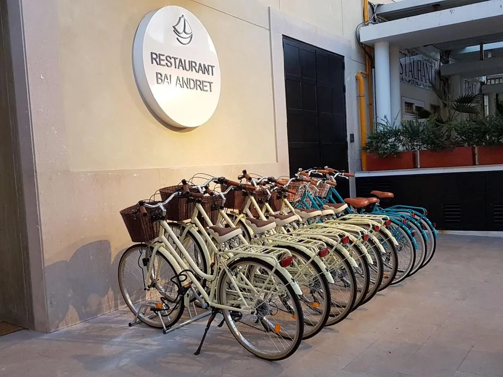 Sports and Entertainment, Hotel Boutique Balandret, Valencia
