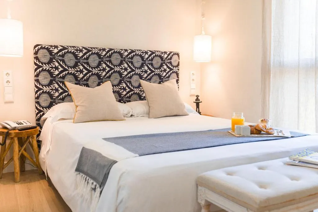 Room, The Corner House, Seville
