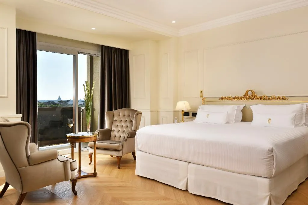 JUNIOR SUITE EXECUTIVE CITY VIEW Room, Parco dei Principi Grand Hotel & Spa, Rome