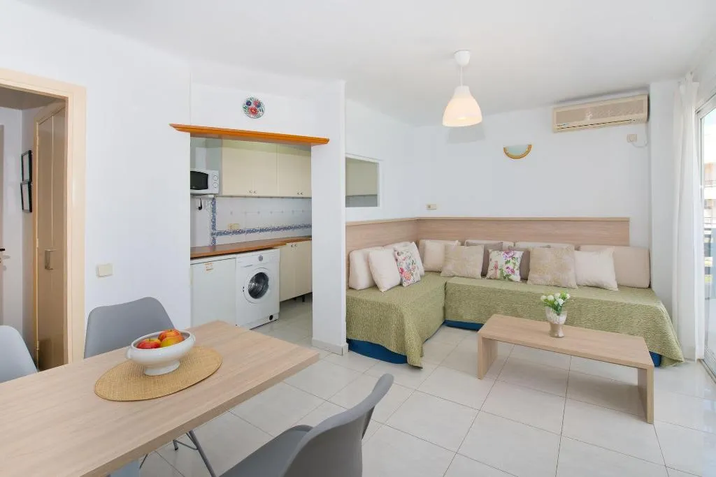 Room, Apartamentos Calablanca, Majorca