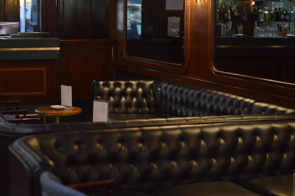 Bar, Hotel Chamartin the One, Madrid