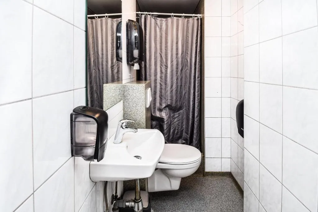 DOUBLE ECONOMY WITH SHARED BATHROOM Room, Aurora Guesthouse, Reykjavik