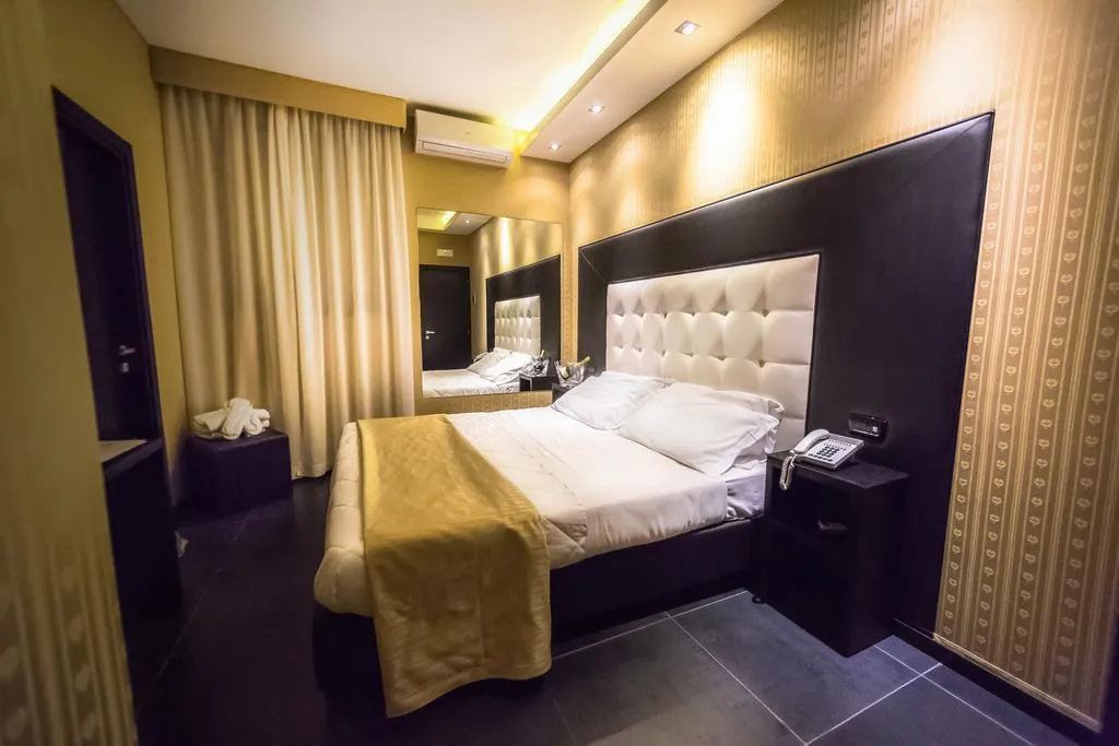 DOUBLE STANDARD Room, Kleopatra Design Hotel, Naples