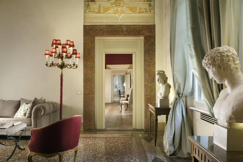 JUNIOR SUITE KING SIZE BED Room, Palazzo Di Camugliano, Florence