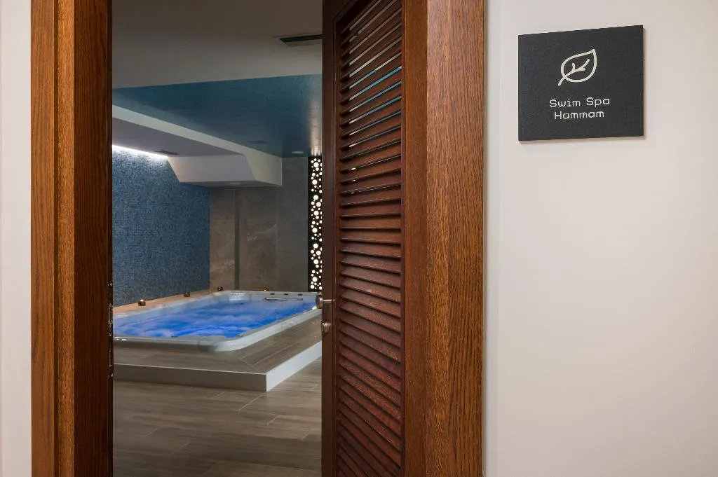 Sports and Entertainment, Hyperion City Hotel, Crete