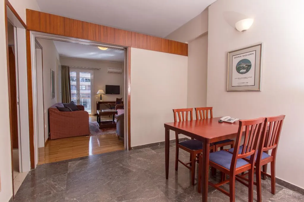 APARTMENT CAPACITY 4 Room, Delice Hotel & Family Apartments, Athens