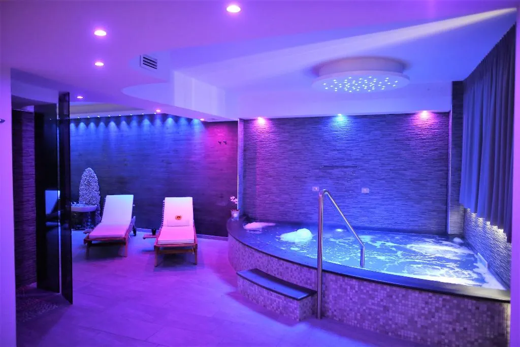 Sports and Entertainment, Mareneve Resort, Catania