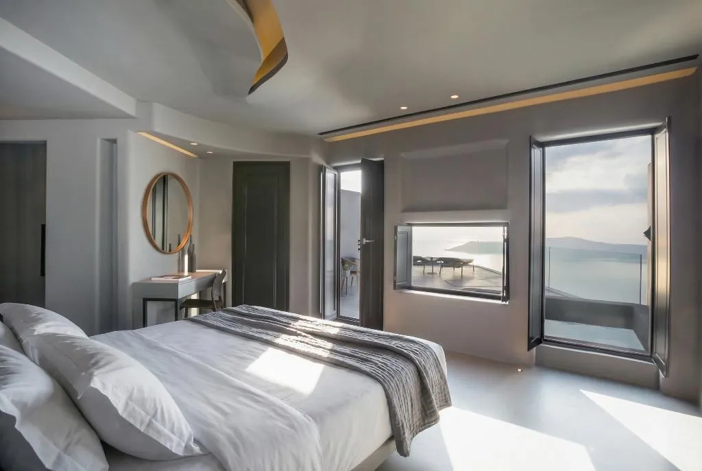 SUITE EXECUTIVE Room, Kivotos Santorini, Santorini