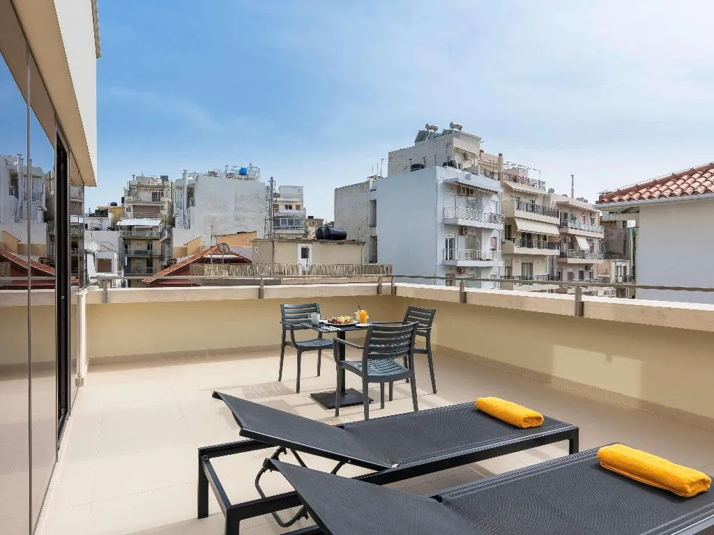 JUNIOR SUITE STANDARD Room, Ibis Styles Heraklion Central, Crete
