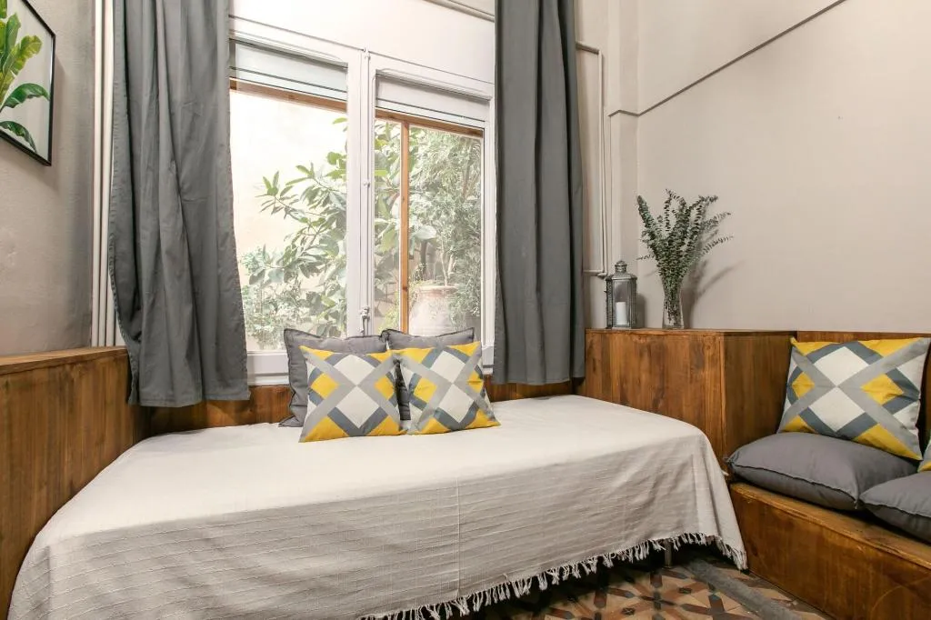 Room, Jardinets Guest House, Barcelona