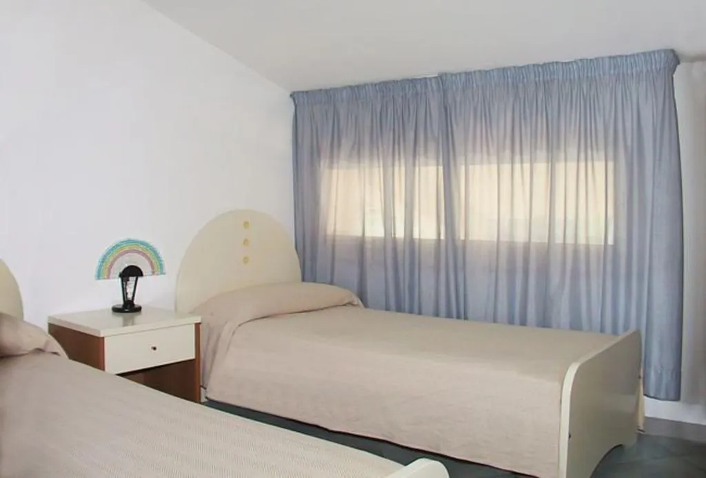 Room, Fontana Barone, Palermo