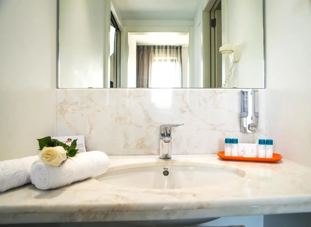APARTMENT STANDARD Room, Ona Living Barcelona, Barcelona