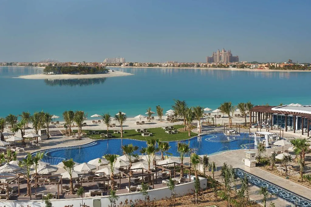 Pool, Waldorf Astoria Dubai Palm Jumeirah, Dubai