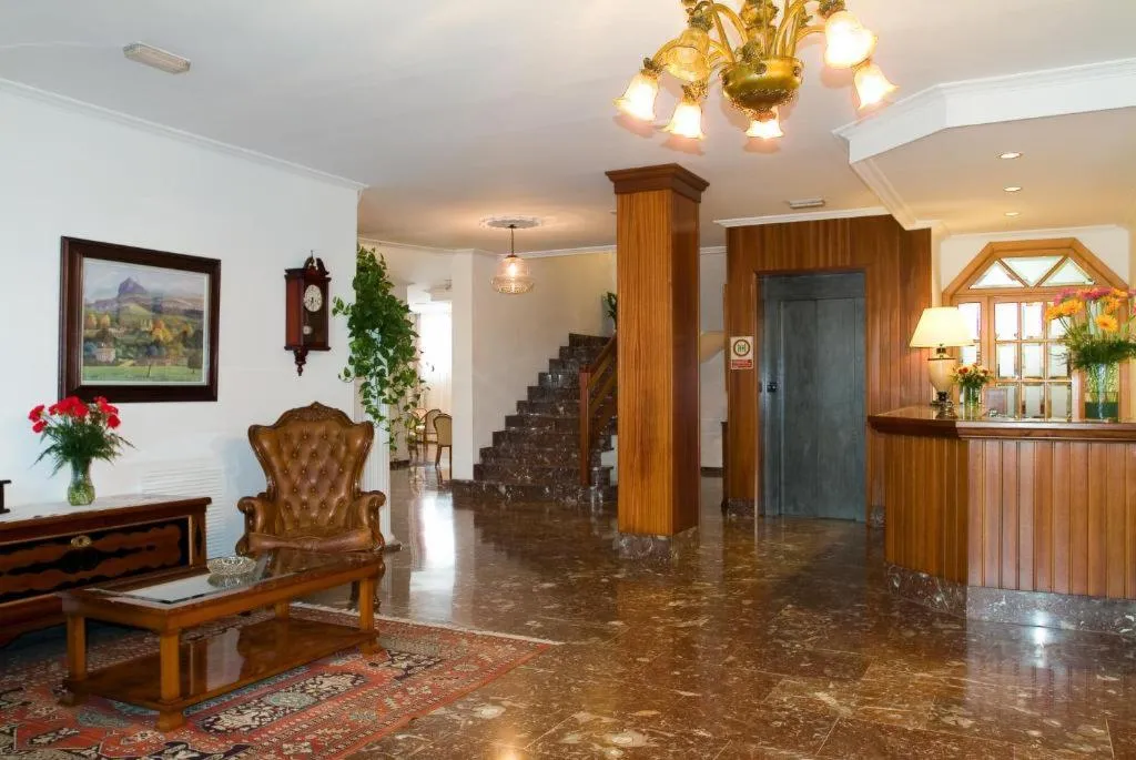 Lobby, Stil Bonsai, Majorca