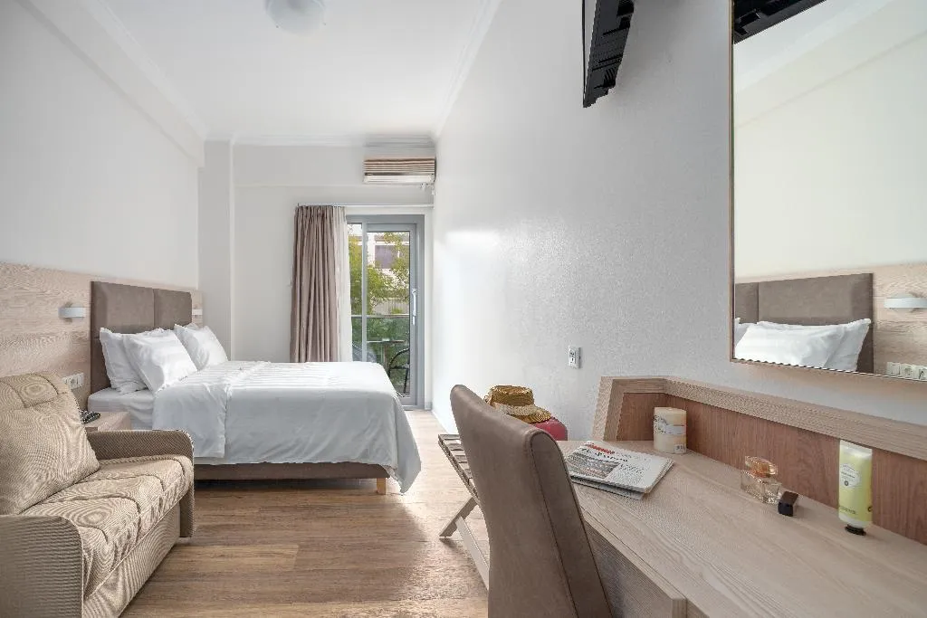 Double or Twin WITH BALCONY Room, Attalos Hotel, Athens