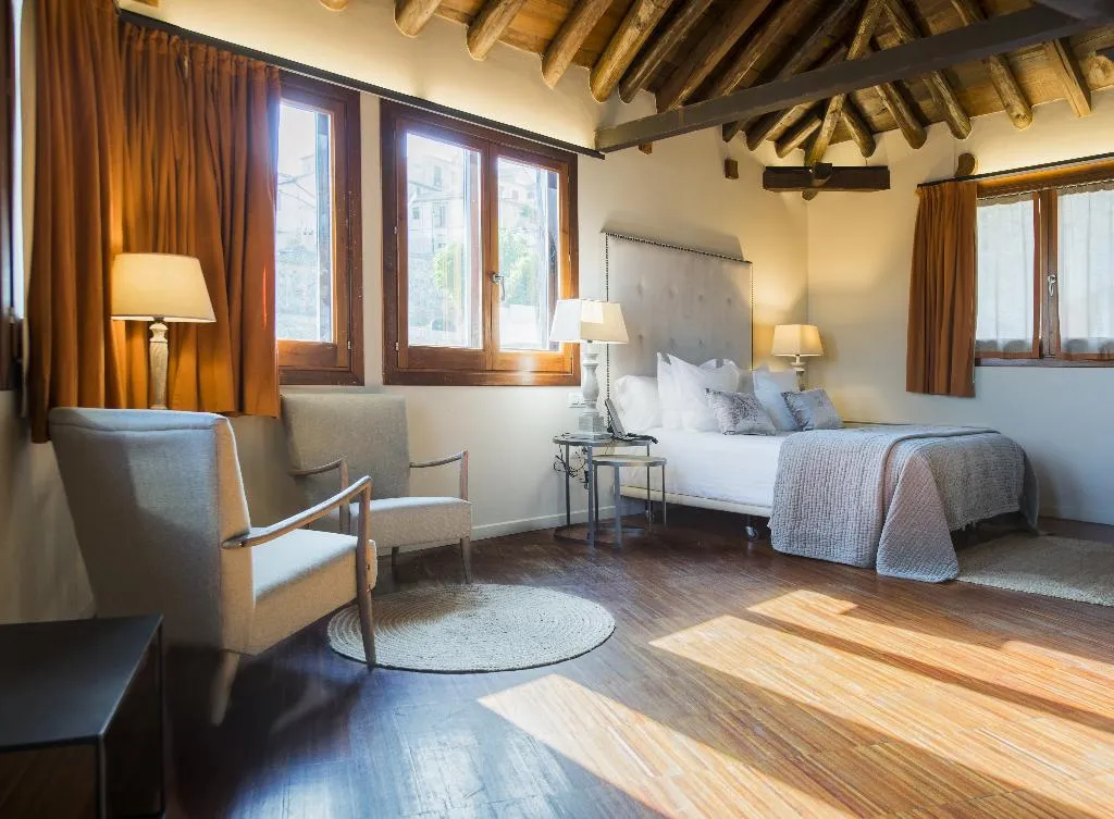 Room, Abad Toledo, Madrid