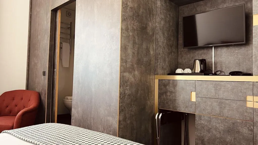 DOUBLE CITY VIEW QUEEN BED Room, Monte Belvedere Hotel By Shiadu, Lisbon