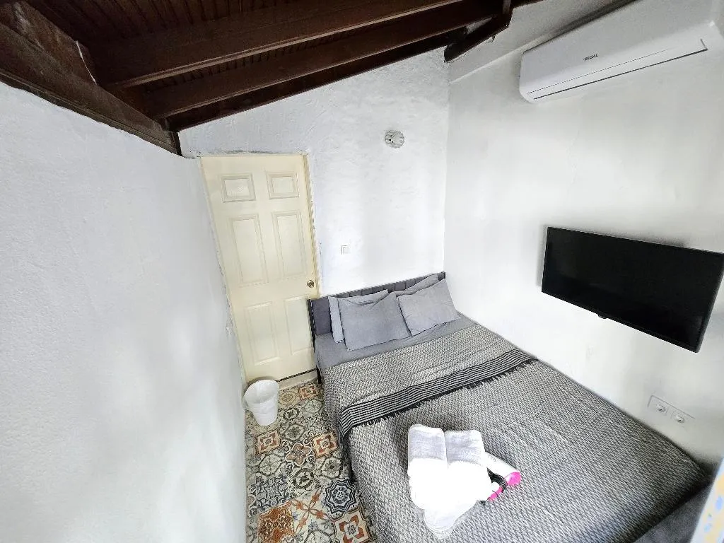 Room Private external bathroom Room, Kekik Alacati Otel, Izmir